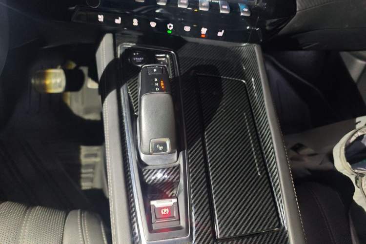 Used Peugeot 508 2019 508L 400THP PureTech Passion Edition China VI standard Gear Lever