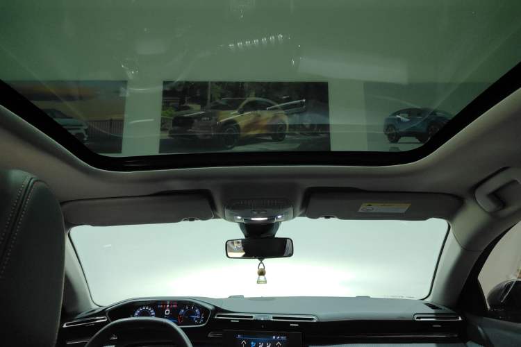 Used Peugeot 508 2019 508L 360THP PureTech Driving Fun Edition China VI Standard Headliner