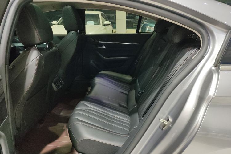 Used Peugeot 508 2019 508L 400THP PureTech Driving Control Version China VI Standard Interior 4