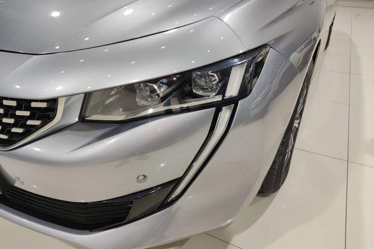 Used Peugeot 508 2019 508L 400THP PureTech Driving Control Version China VI Standard Left Front Headlight