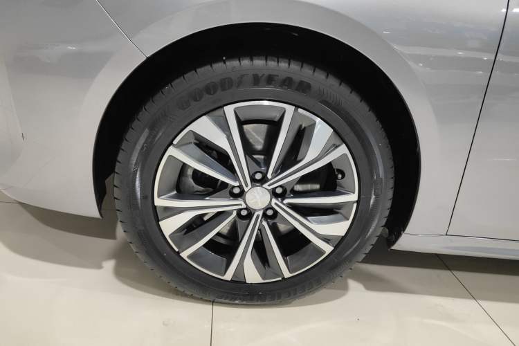 Used Peugeot 508 2019 508L 360THP PureTech Driving Fun Edition China VI Standard Left Front Wheel Hub