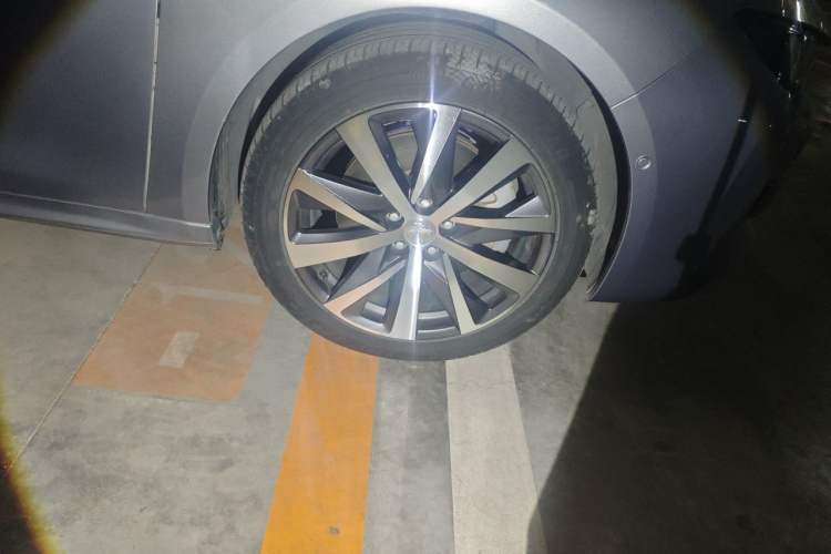 Used Peugeot 508 2019 508L 400THP PureTech Passion Edition China VI standard Right Front Wheel Hub