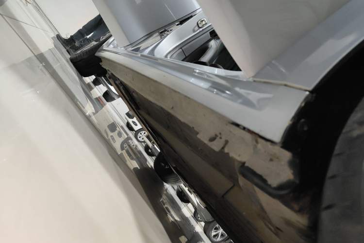 Used Peugeot 508 2019 508L 360THP PureTech Driving Fun Edition China VI Standard Right Side Sill