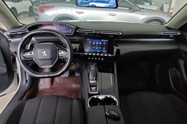 Used Peugeot 508 2019 508L 360THP PureTech Pioneer Edition China VI Standard Center Console