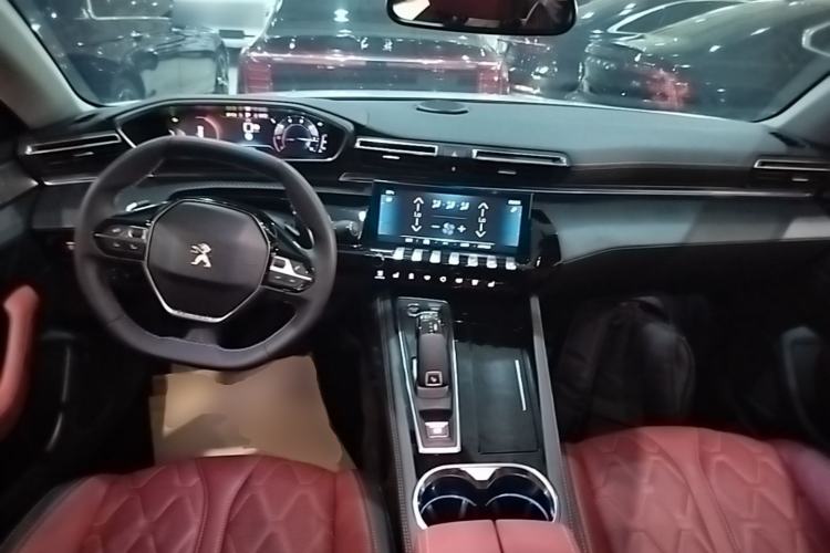 Used Peugeot 508 2019 508L 400THP PureTech Passion Edition China VI standard Center Console