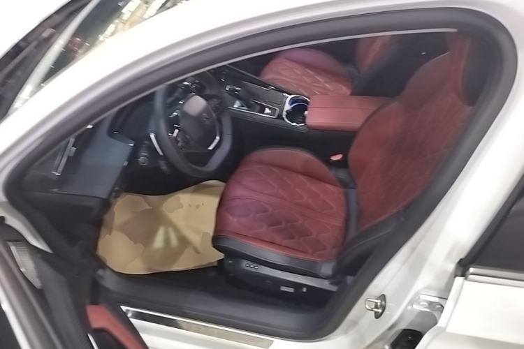Used Peugeot 508 2019 508L 400THP PureTech Passion Edition China VI standard Driver Seat