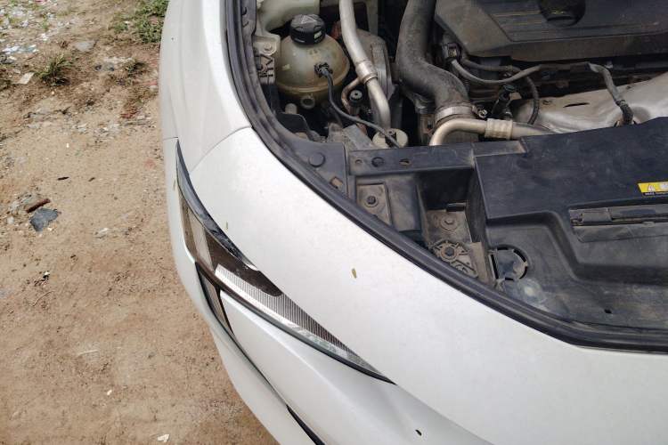 Used Peugeot 508 2019 508L 400THP PureTech Passion Edition China VI standard Engine Bay Right