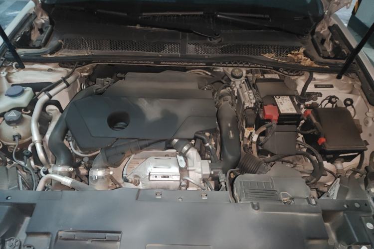 Used Peugeot 508 2019 508L 350THP PureTech Driving Fun Edition China V Standard Engine Bay
