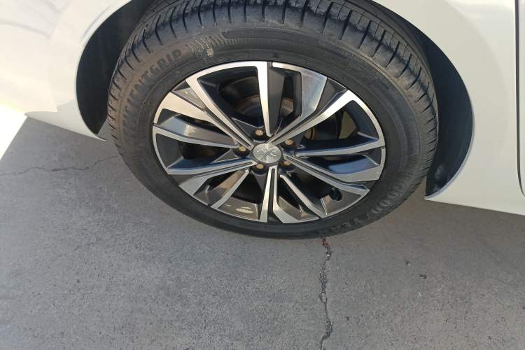 Used Peugeot 508 2019 508L 400THP PureTech Driving Control Version China VI Standard Exterior 8