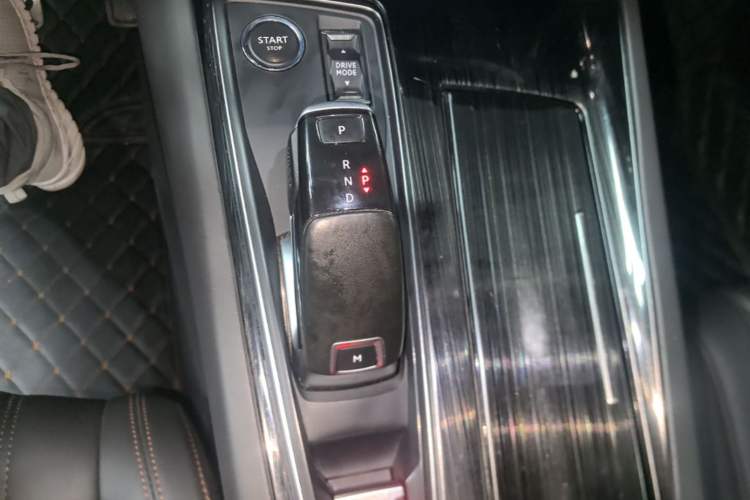 Used Peugeot 508 2019 508L 400THP PureTech Driving Control Version China VI Standard Gear Lever