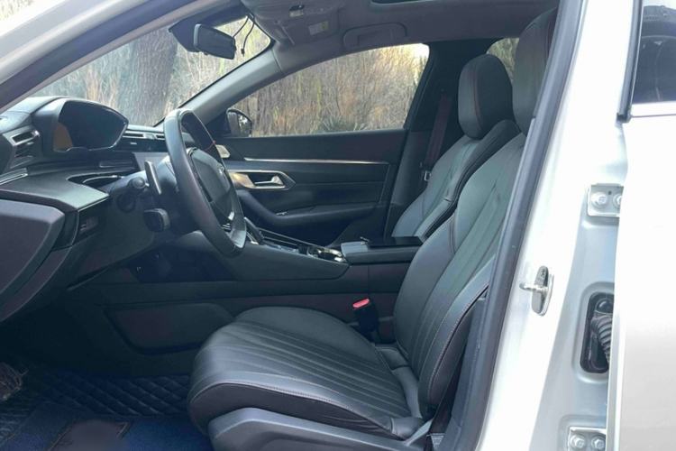 Used Peugeot 508 2019 508L 400THP PureTech Driving Control Version China VI Standard Interior 1