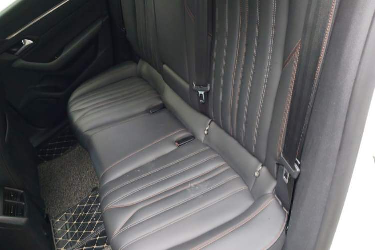 Used Peugeot 508 2019 508L 350THP PureTech Driving Fun Edition China V Standard Left Rear Seat