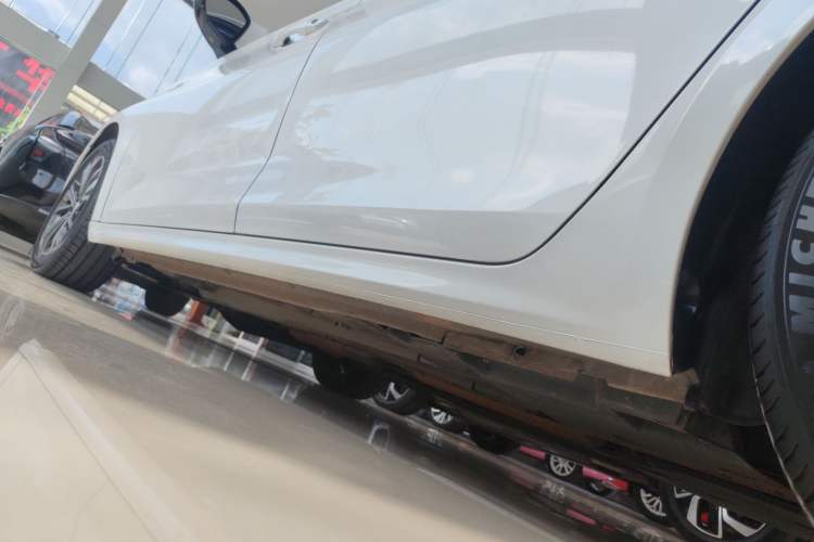 Used Peugeot 508 2019 508L 400THP PureTech Driving Control Version China VI Standard Left Side Sill