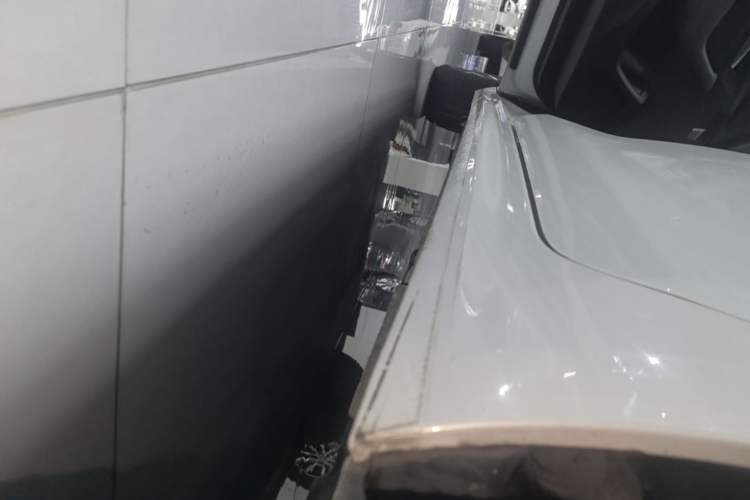 Used Peugeot 508 2019 508L 400THP PureTech Driving Control Version China VI Standard Left Side Sill