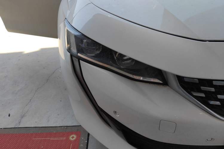 Used Peugeot 508 2019 508L 400THP PureTech Driving Control Version China VI Standard Right Front Headlight
