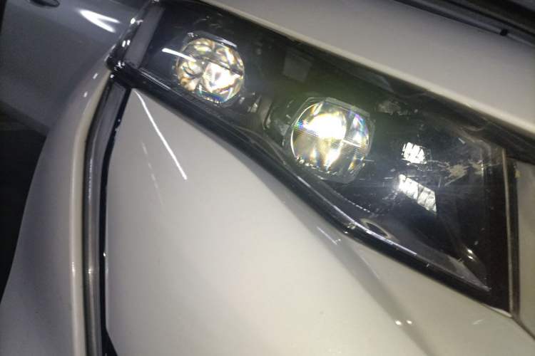 Used Peugeot 508 2019 508L 360THP PureTech Driving Fun Edition China VI Standard Right Front Headlight