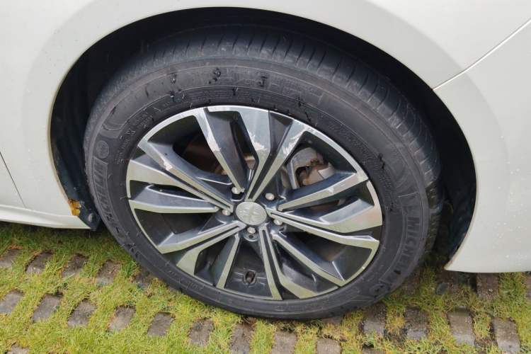 Used Peugeot 508 2019 508L 350THP PureTech Driving Fun Edition China V Standard Right Front Wheel Hub