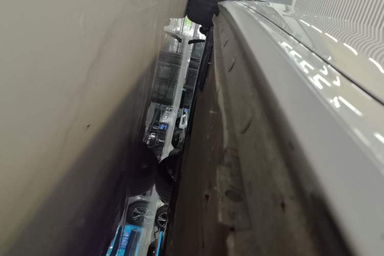 Used Peugeot 508 2019 508L 400THP PureTech Passion Edition China VI standard Right Side Sill