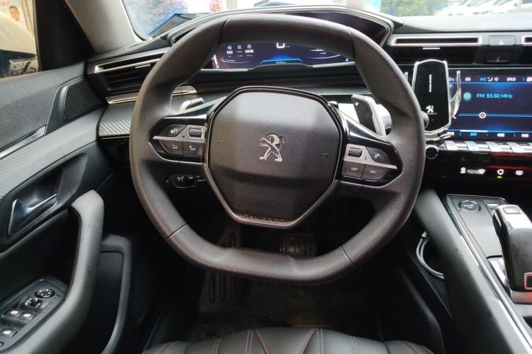 Used Peugeot 508 2019 508L 350THP PureTech Driving Fun Edition China V Standard Steering Wheel