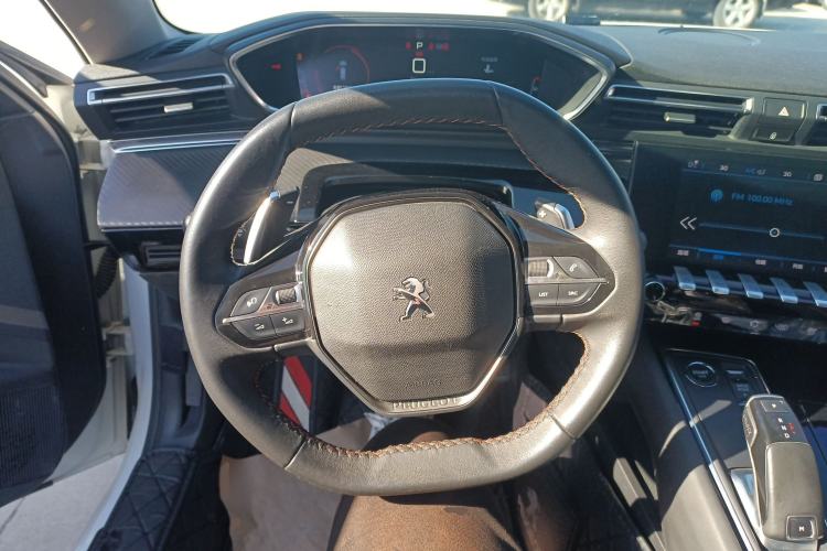 Used Peugeot 508 2019 508L 400THP PureTech Driving Control Version China VI Standard Steering Wheel