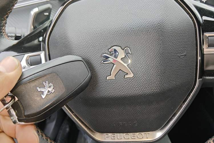 Used Peugeot 508 2019 508L 400THP PureTech Driving Control Version China VI Standard Vehicle Key