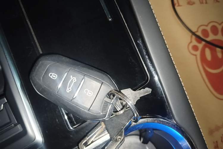 Used Peugeot 508 2019 508L 400THP PureTech X Phoenix Edition China VI Standard Vehicle Key