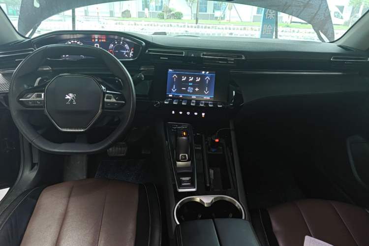 Used Peugeot 508 2021 508L 360THP PureTech Pioneer Edition Center Console
