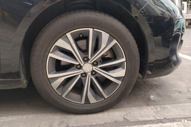 Used Peugeot 508 2021 508L 400THP PureTech Driving Control Edition Right Front Wheel Hub