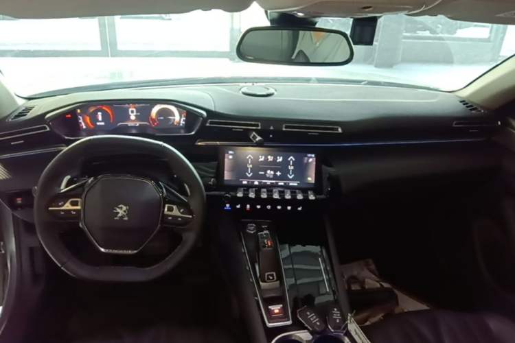 Used Peugeot 508 2021 508L 400THP PureTech Passion Edition Center Console