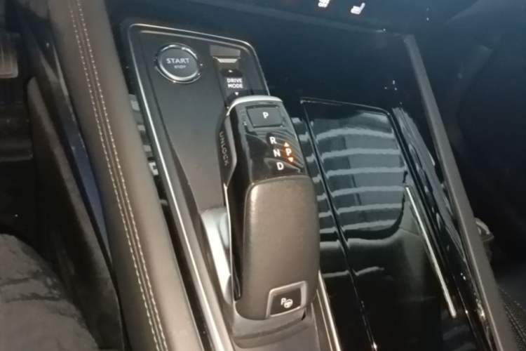 Used Peugeot 508 2021 508L 400THP PureTech Passion Edition Gear Lever