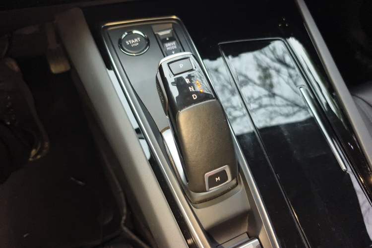 Used Peugeot 508 2021 508L 360THP PureTech Driving Fun Edition Gear Lever