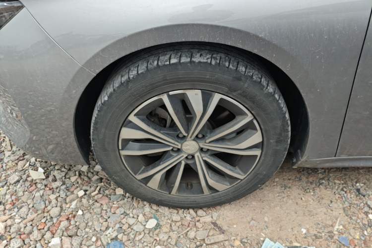Used Peugeot 508 2021 508L 400THP PureTech Driving Edition Left Front Wheel Hub