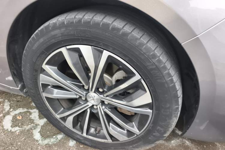 Used Peugeot 508 2021 508L 360THP PureTech Driving Fun Edition Right Front Wheel Hub