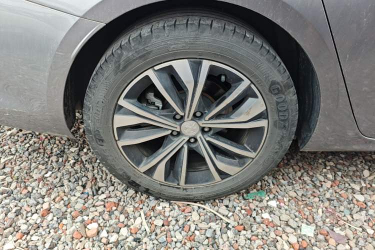 Used Peugeot 508 2021 508L 400THP PureTech Driving Edition Right Rear Wheel Hub