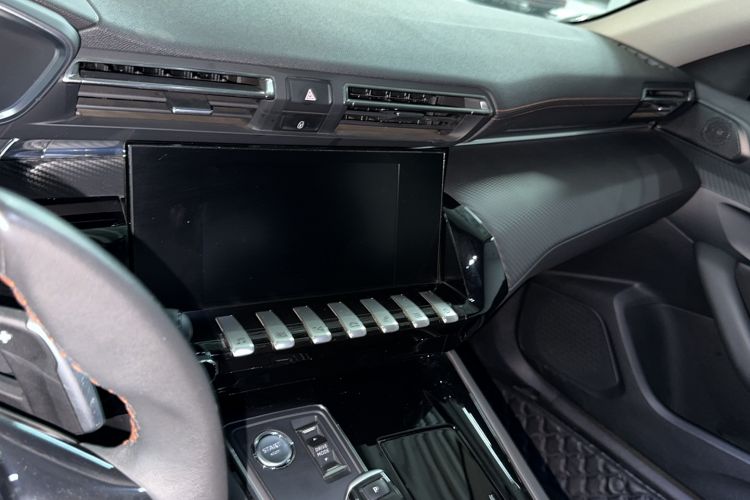 Used Peugeot 508 2021 508L 400THP PureTech Driving Control Edition Audio And AC Panel