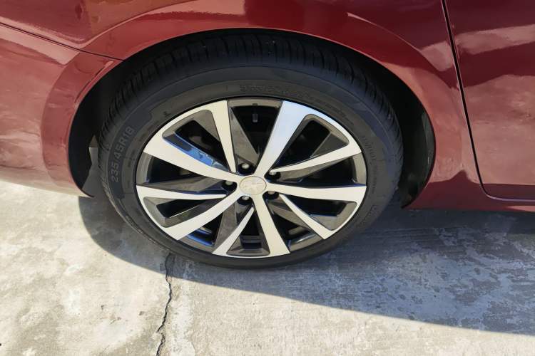 Used Peugeot 508 2021 508L 400THP PureTech Driving Edition Right Rear Wheel Hub