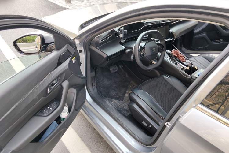 Used Peugeot 508 2021 508L 360THP PureTech Driving Fun Edition Driver Seat