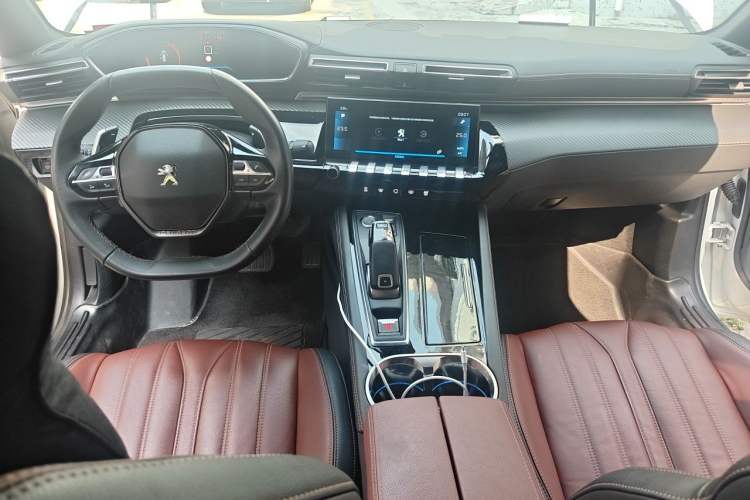 Used Peugeot 508 2021 508L 400THP PureTech Driving Edition Center Console