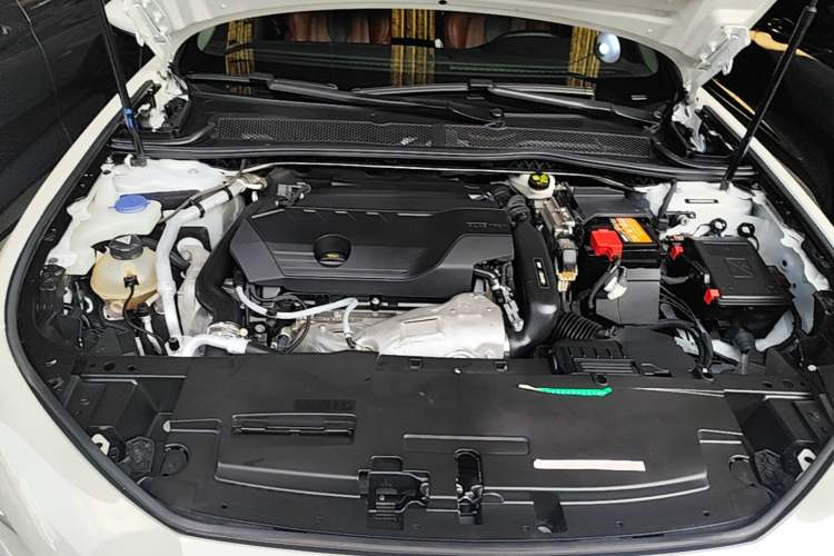 Used Peugeot 508 2021 508L 400THP PureTech Driving Control Edition Engine Bay