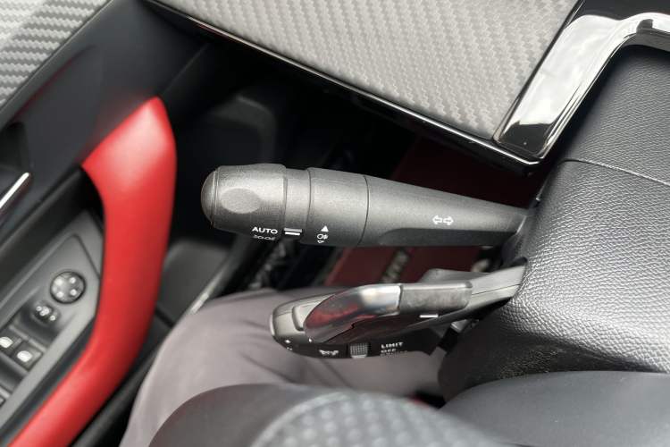 Used Peugeot 508 2021 508L 400THP PureTech Driving Control Edition Interior 8