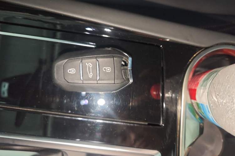 Used Peugeot 508 2022 508L 400THP PureTech Driving Control Edition Interior 1