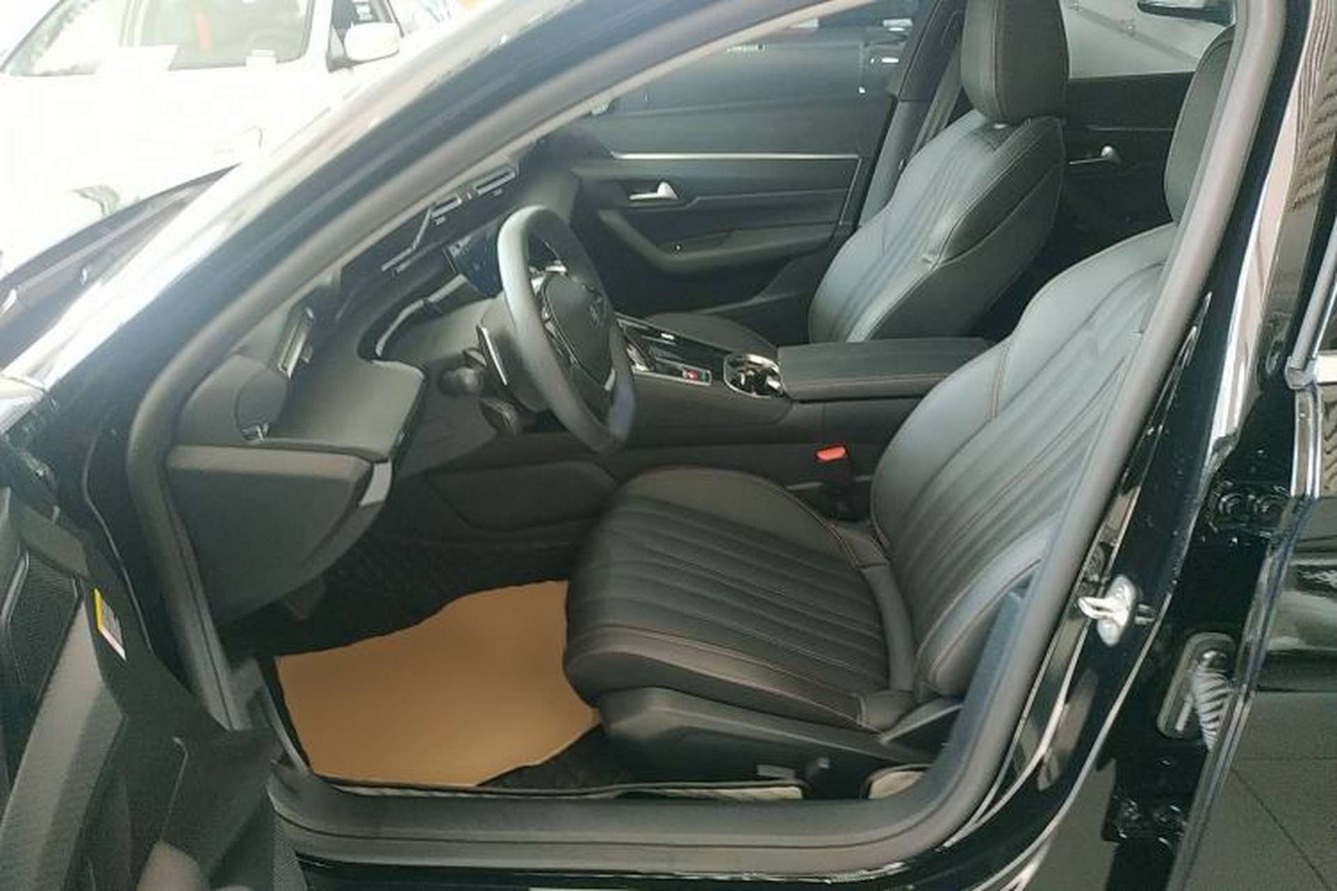 Used Peugeot 508 2022 508L 360THP PureTech Driving Fun Edition Left Front Seat