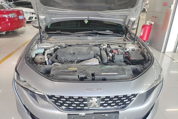 Used Peugeot 508 2022 508L 400THP PureTech Driving Control Edition Engine Bay