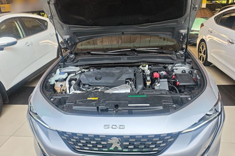 Used Peugeot 508 2022 508L 400THP PureTech Driving Edition Engine Bay