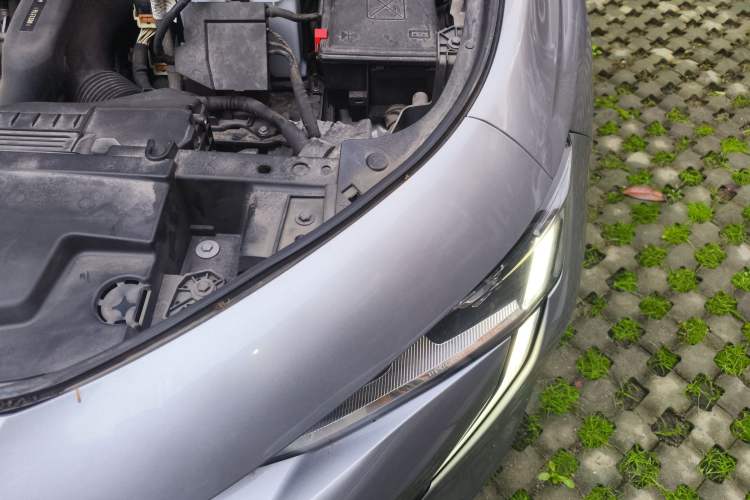 Used Peugeot 508 2022 508L 400THP PureTech Driving Edition Engine Bay Left