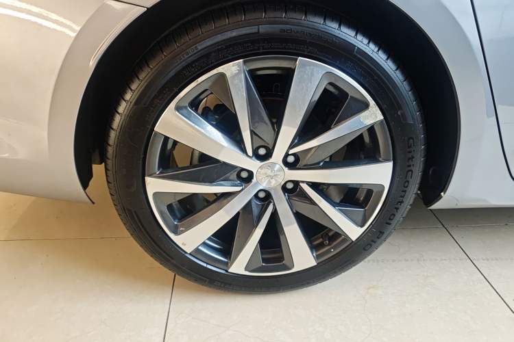 Used Peugeot 508 2022 508L 400THP PureTech Driving Edition Exterior 2