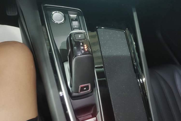 Used Peugeot 508 2022 508L 400THP PureTech Driving Control Edition Gear Lever