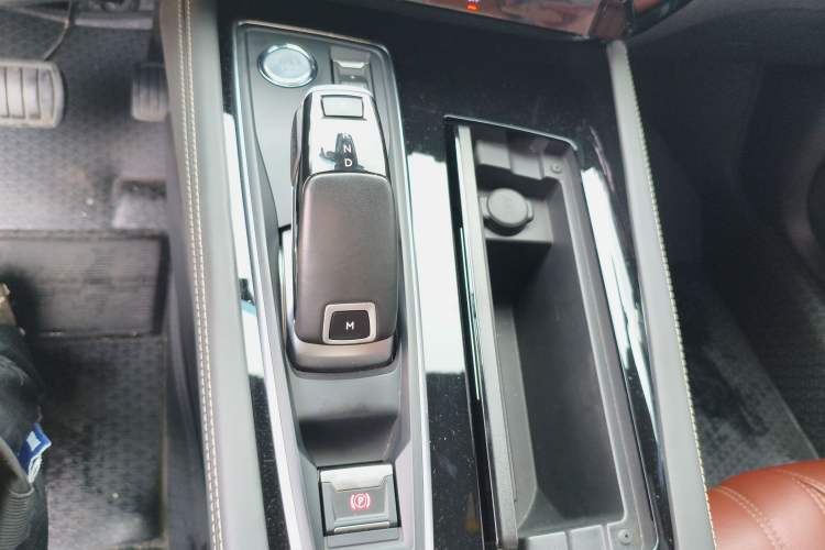 Used Peugeot 508 2022 508L 400THP PureTech Driving Edition Gear Lever