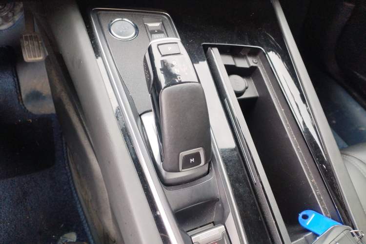Used Peugeot 508 2022 508L 400THP PureTech Driving Control Edition Gear Lever