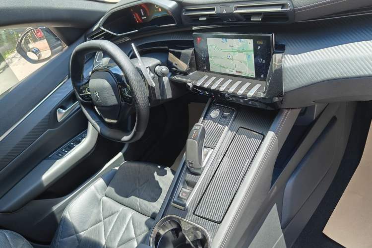 Used Peugeot 508 2022 508L 400THP PureTech Driving Edition Interior 3